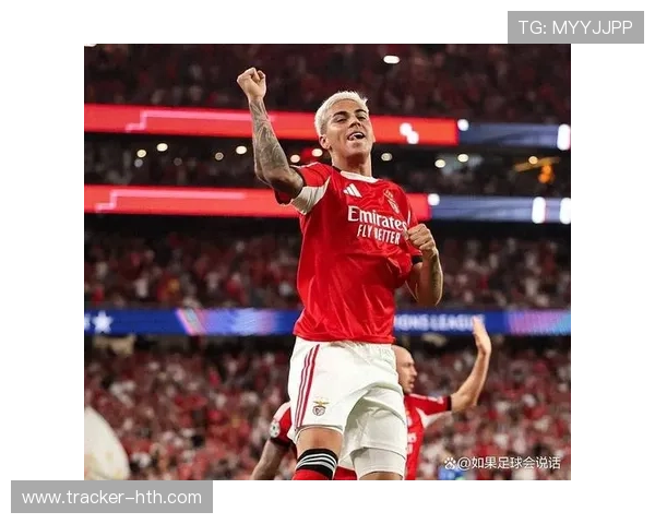 足球场上的修罗化身他以霸气与实力征服了世界球迷