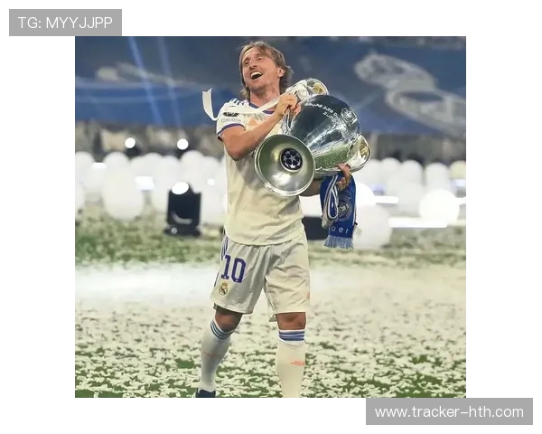 足球百大球星魔笛是谁揭秘克罗地亚中场大师莫德里奇传奇生涯